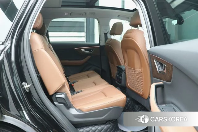 Audi Q7 id 4210420 из Китая 21