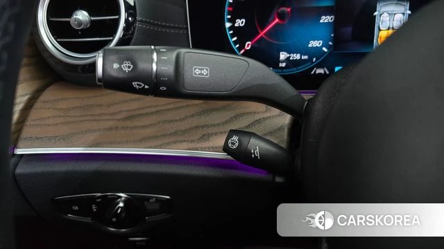 Mercedes-Benz E-Class W213 id 4540868 из Кореи 21