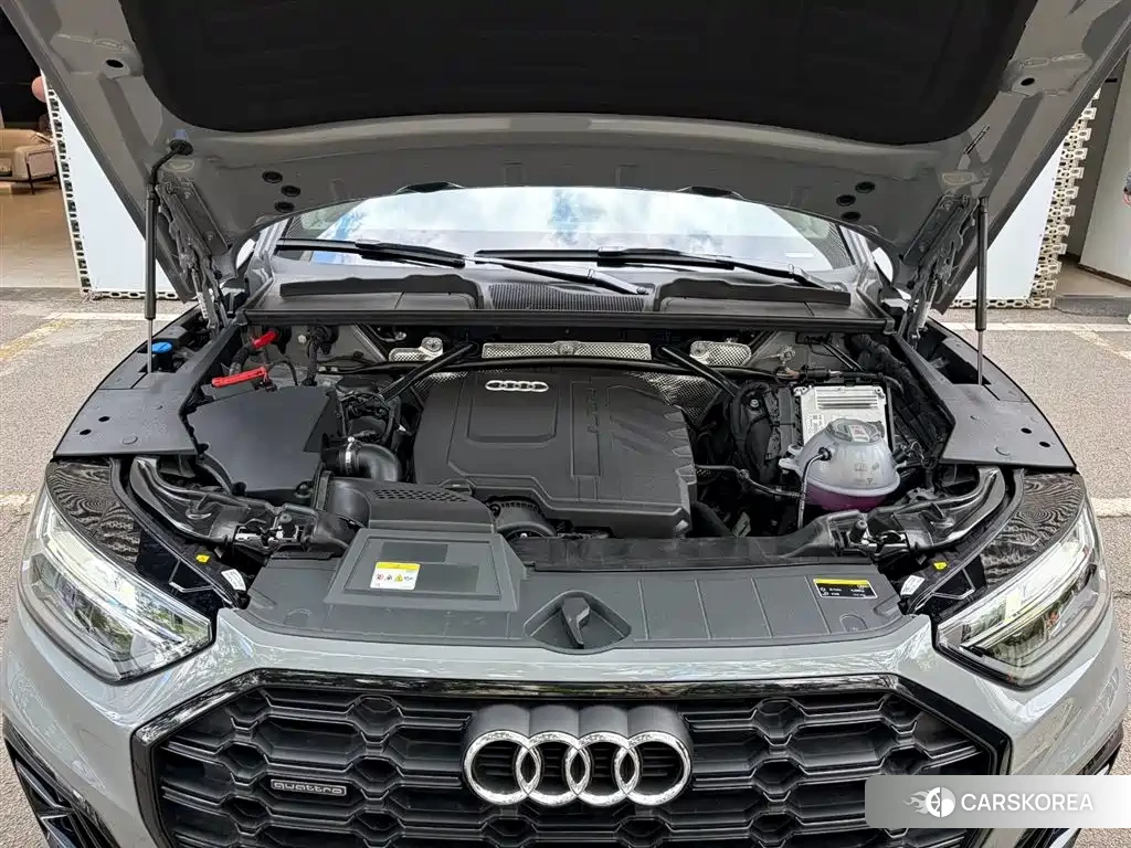 Audi Q5L id 4545691 из Китая 21