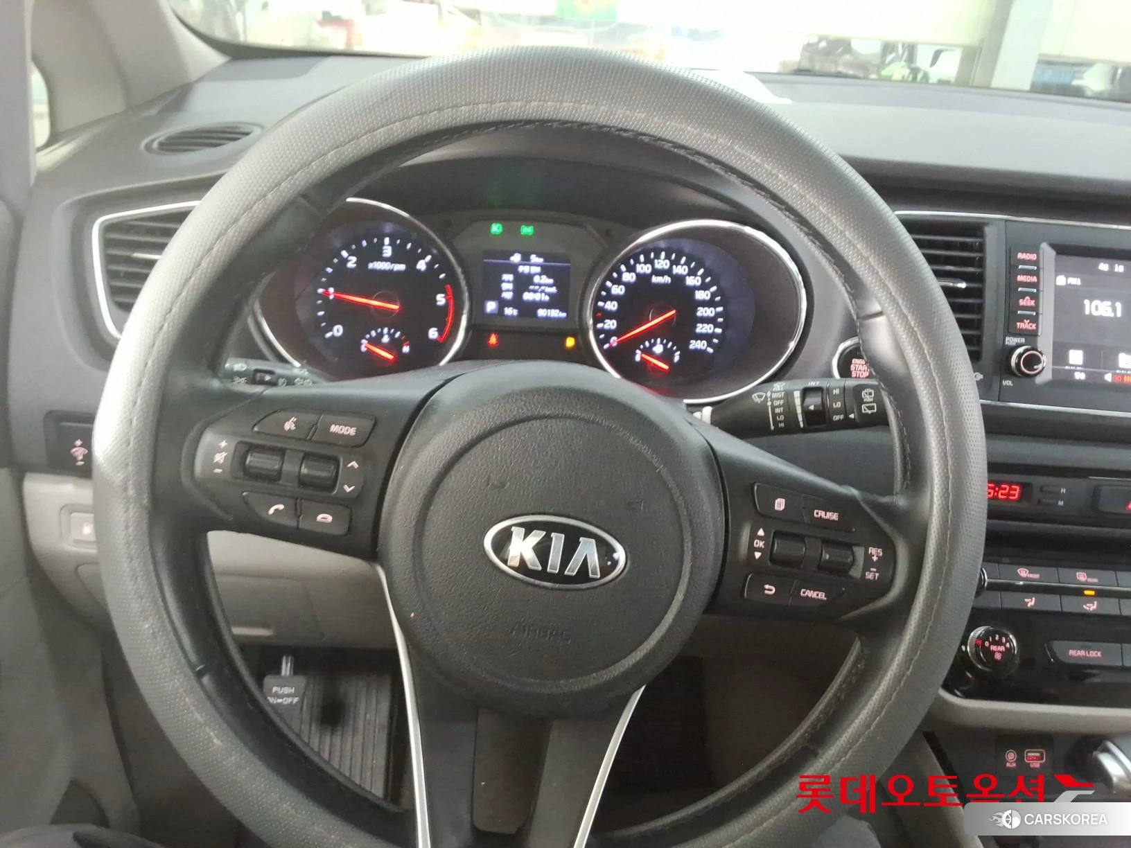 Kia Carnival id 3882134 из Кореи 21