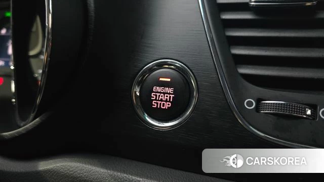 Kia All New Carnival id 4543753 из Кореи 21