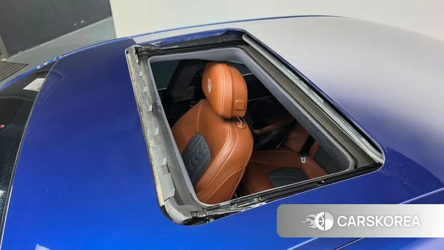 Maserati Ghibli id 4781116 из Кореи 21