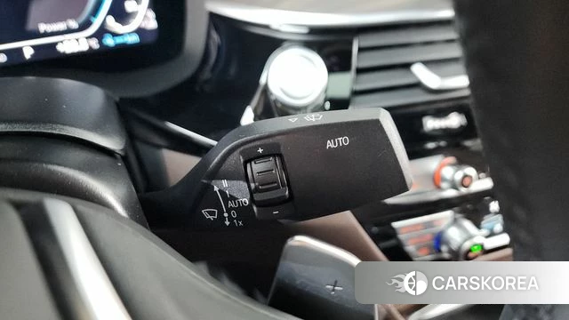 BMW 5 Series (G30) id 4457172 из Кореи 21