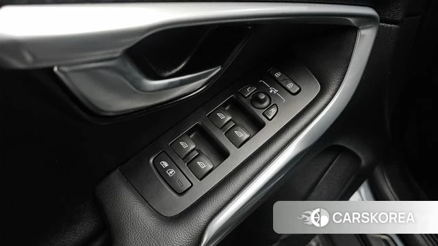 Volvo V40 Cross-Country id 4551740 из Кореи 21