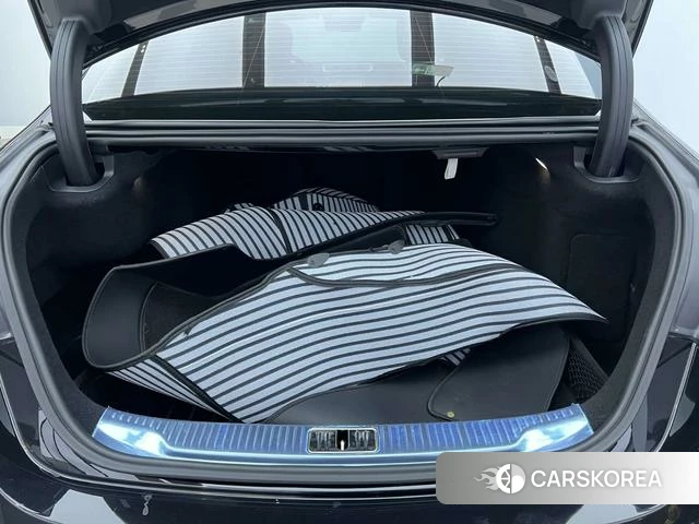 Mercedes-Benz S-class id 4279028 из Китая 21