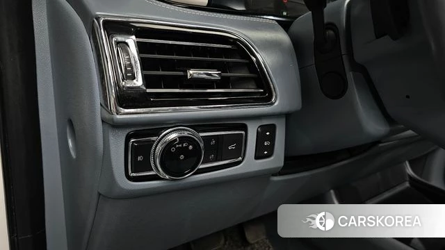 Lincoln Navigator 4th generation id 4865055 из Кореи 21