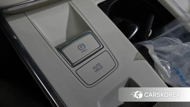 Hyundai The New Grandeur IG Hybrid id 4444322 из Кореи 21