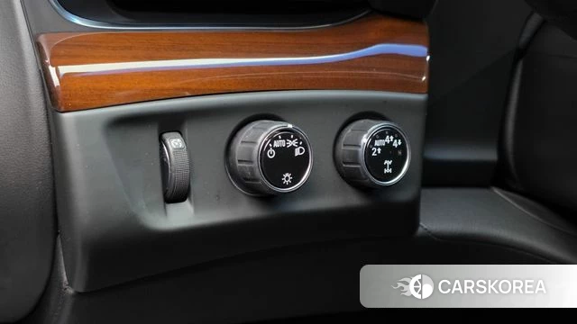 Cadillac Escalade id 4698386 из Кореи 21
