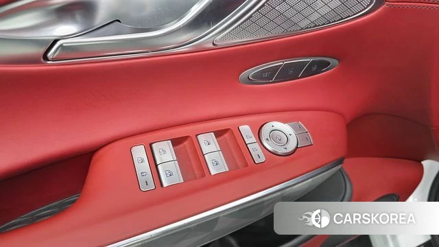 Genesis GV70 id 4792671 из Кореи 21