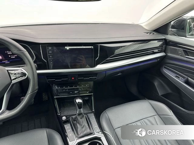 Volkswagen Passat id 3957768 из Китая 21