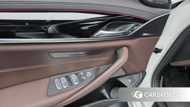 BMW 5 Series (G30) id 4444869 из Кореи 21