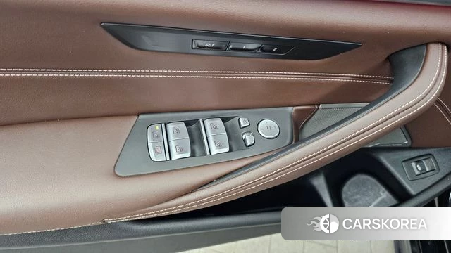 BMW 5 Series (G30) id 4444209 из Кореи 21