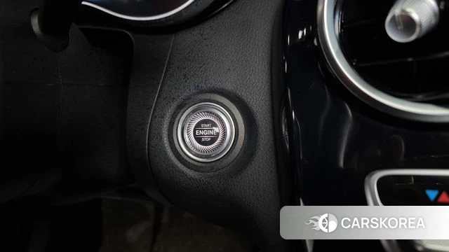 Mercedes-Benz C-Class W205 id 4203287 из Кореи 21