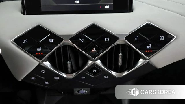Citroen / DS DS3 Crossback id 4344752 из Кореи 21