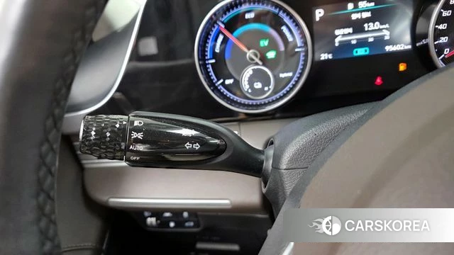 Hyundai The New Grandeur IG Hybrid id 4250293 из Кореи 21