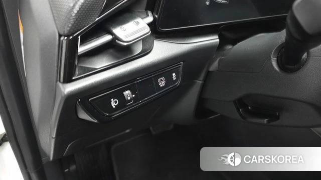 Kia Di Ol Nu Niro id 4854947 из Кореи 21