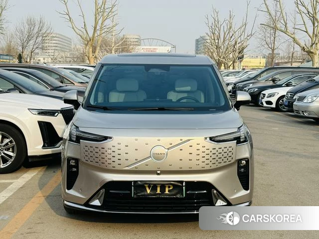 Volvo EM90 id 3968651 из Китая 21