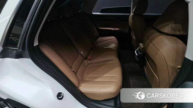 Hyundai Grandeur Hybrid (GN7) id 4248825 из Кореи 21