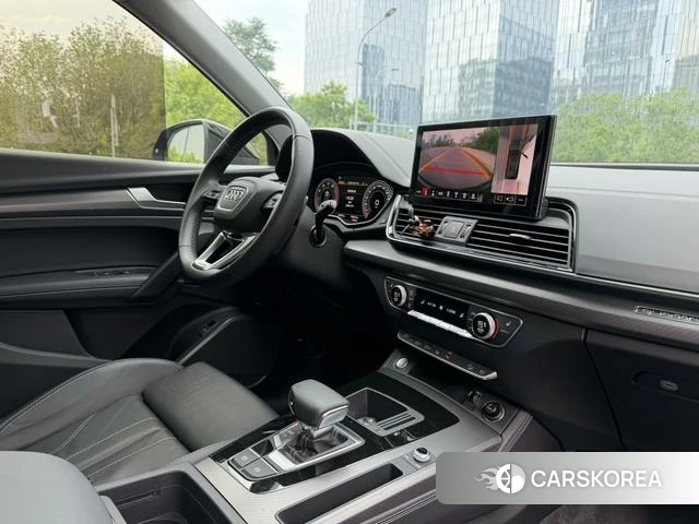 Audi Q5L id 4297714 из Китая 21