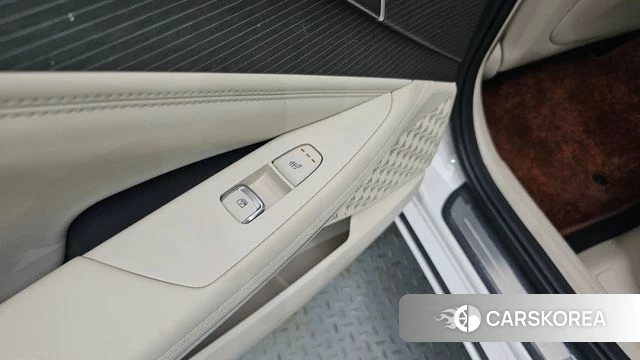 Kia The New K8 Hybrid id 4280083 из Кореи 21