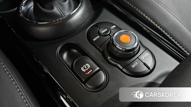 Mini Cooper Clubman id 4423459 из Кореи 21