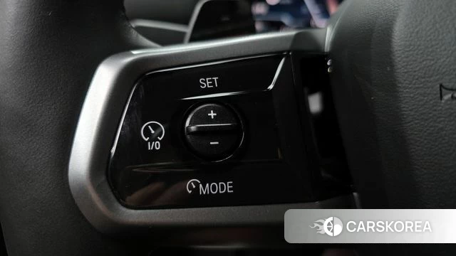 BMW 5 Series (G60) id 4266319 из Кореи 21