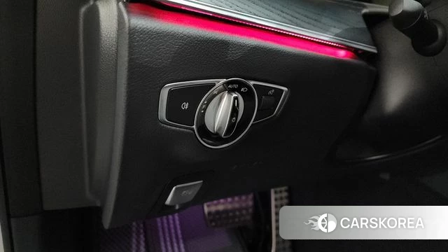 Mercedes-Benz E-Class W213 id 4495953 из Кореи 21