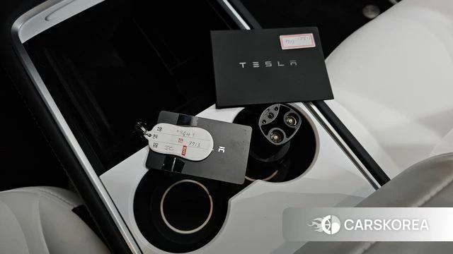 Tesla Model Y id 4408332 из Кореи 21