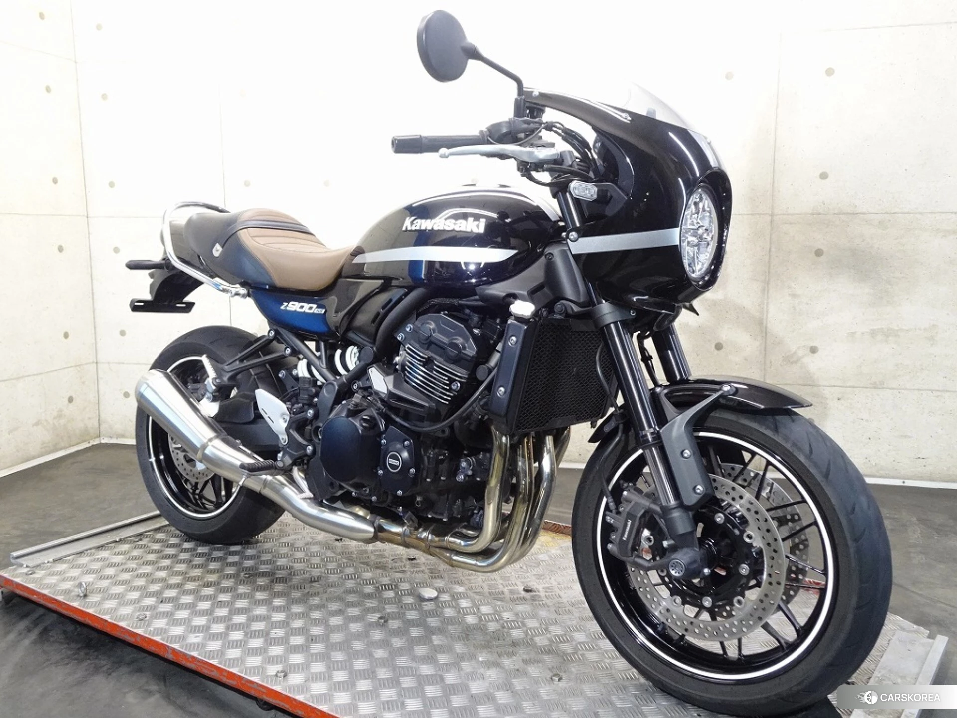 Kawasaki Z900RS CAFE id 4380173 из Японии 21