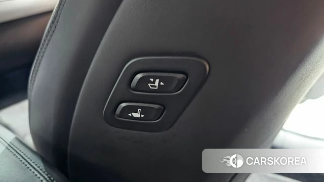 Genesis G90 id 4195885 из Кореи 21