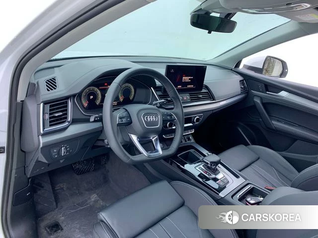 Audi Q5L id 4273582 из Китая 21
