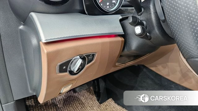 Mercedes-Benz E-Class W213 id 4465691 из Кореи 21