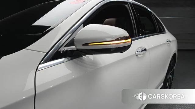 Mercedes-Benz E-Class W213 id 4410545 из Кореи 21