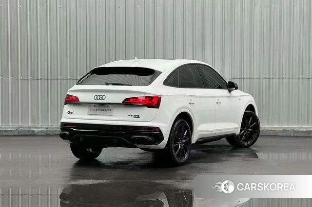 Audi Q5L Sportback id 4213846 из Китая 21