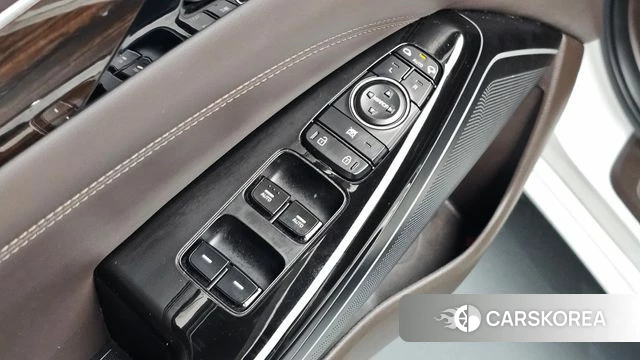 Kia All New K7 Hybrid id 4930875 из Кореи 21