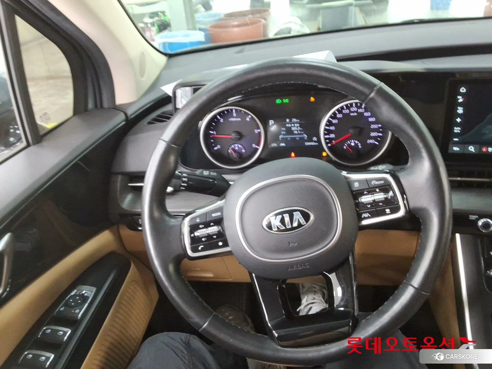 Kia Carnival id 3875723 из Кореи 21