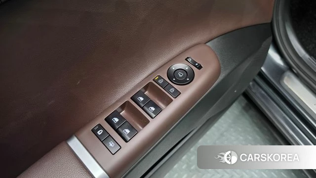 Hyundai Grandeur Hybrid (GN7) id 4941647 из Кореи 21