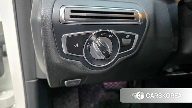 Mercedes-Benz C-Class W205 id 4776008 из Кореи 21