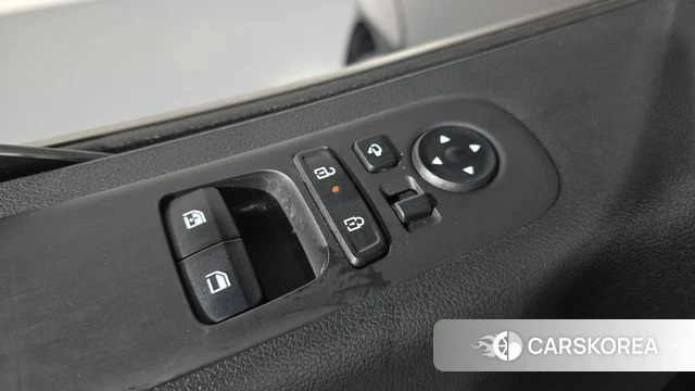 Hyundai Staria id 4474458 из Кореи 21