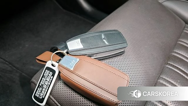 Genesis G90 id 4293702 из Кореи 21