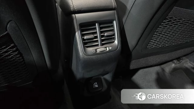 Kia The New Niro id 4520329 из Кореи 21