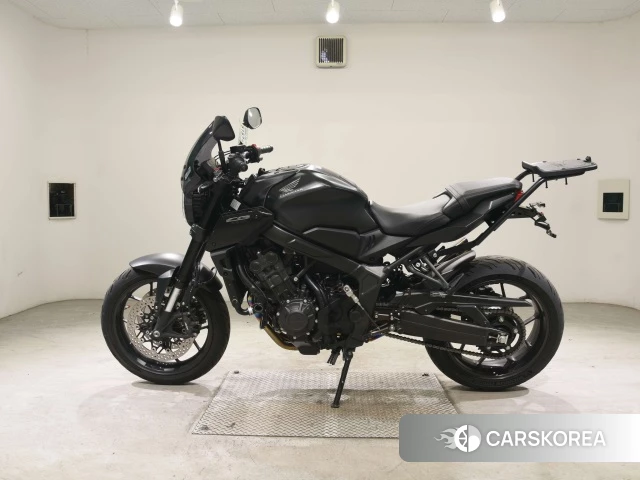 Honda CB650R id 3950057 из Японии 21