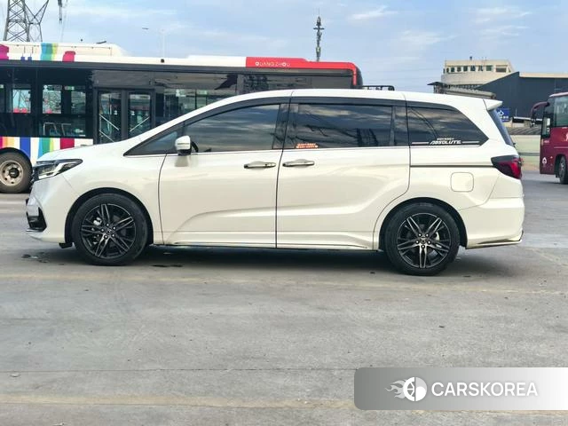 Honda Odyssey id 4263514 из Китая 21