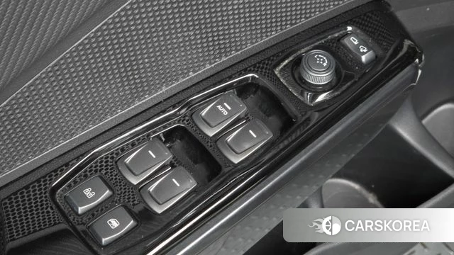 Ssangyong Tivoli Air id 4750529 из Кореи 21