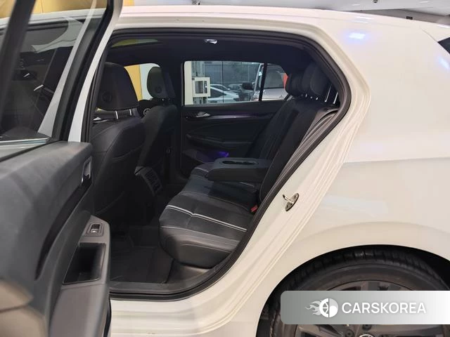 Volkswagen Golf id 4353789 из Китая 21