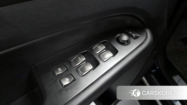 Ssangyong Rexton Sports Cannes id 4268877 из Кореи 21