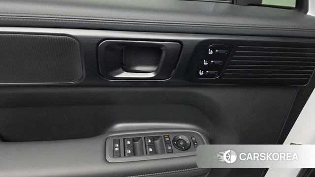 Hyundai Santa Fe (MX5) id 4941424 из Кореи 21
