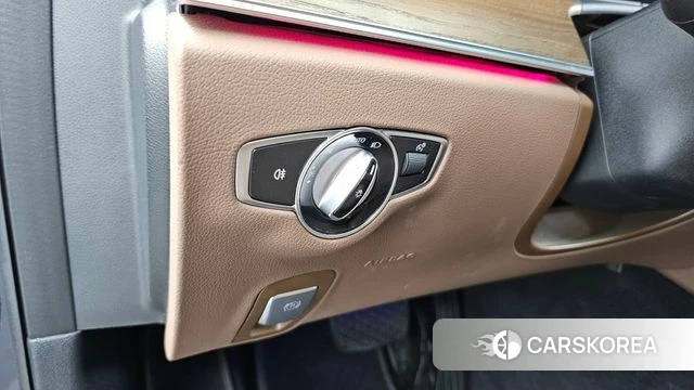 Mercedes-Benz E-Class W213 id 4780104 из Кореи 21