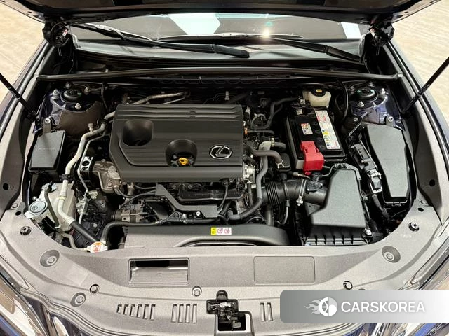 Lexus ES id 4314267 из Китая 21