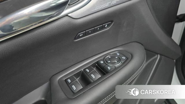Cadillac XT6 id 4619996 из Кореи 21